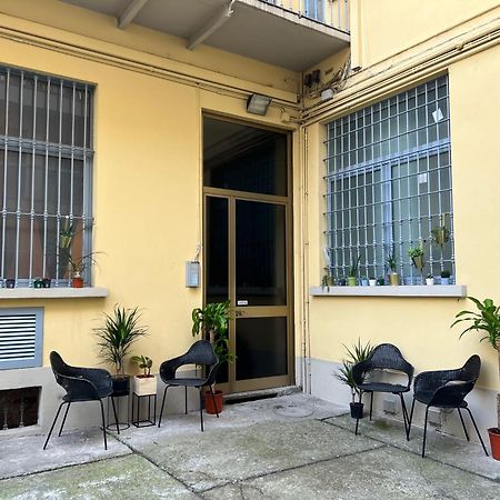 Ferienwohnung Regina Milano In Porta Romana 2 - Sky Tv, Wifi E Breakfast Box Exterior foto