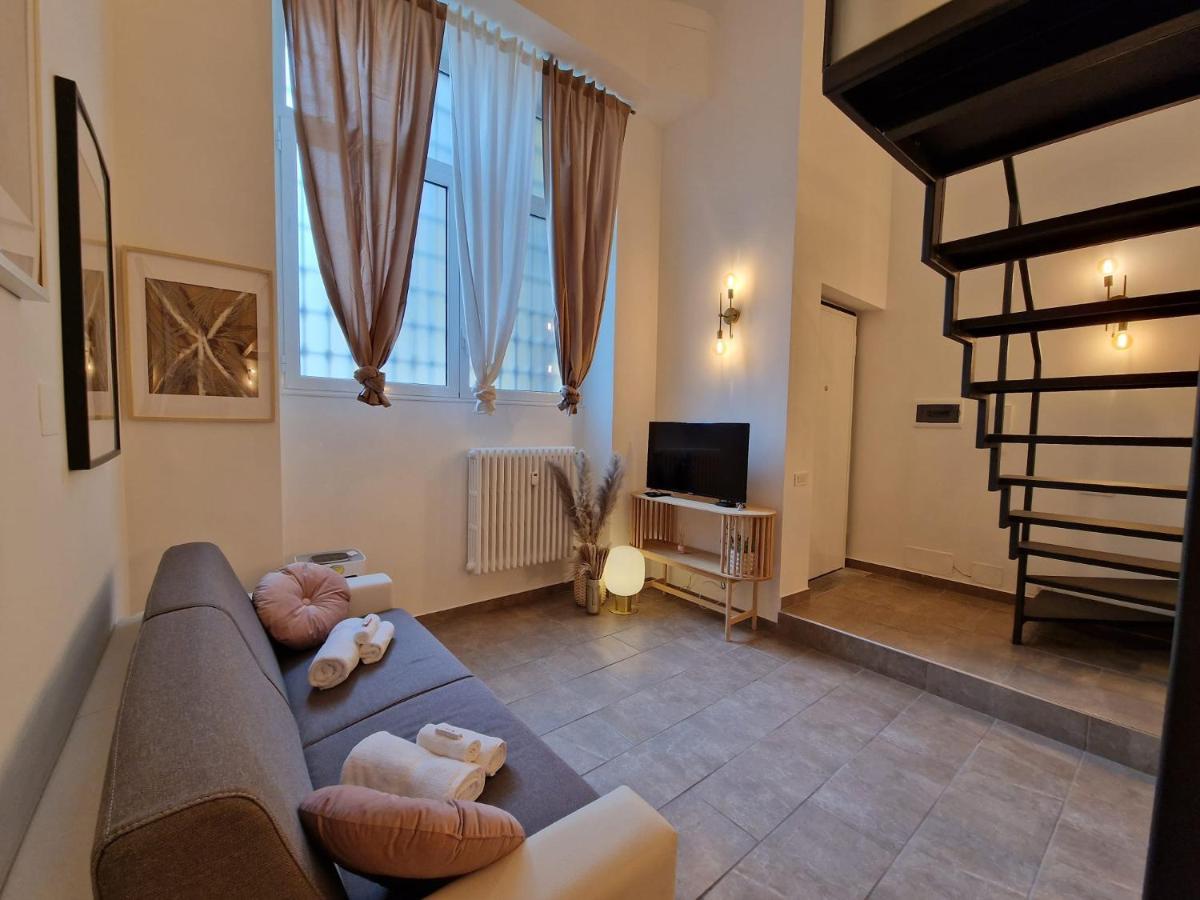 Ferienwohnung Regina Milano In Porta Romana 2 - Sky Tv, Wifi E Breakfast Box Exterior foto