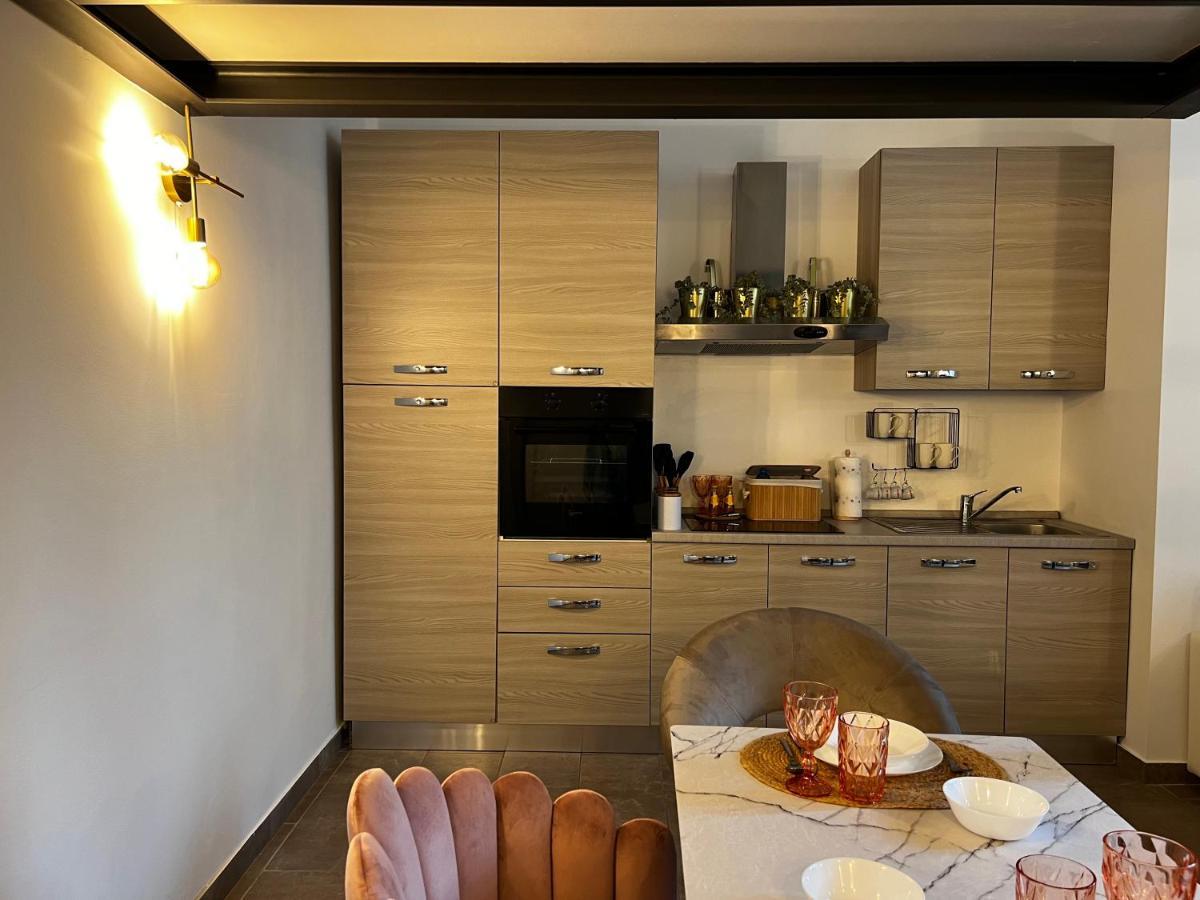 Ferienwohnung Regina Milano In Porta Romana 2 - Sky Tv, Wifi E Breakfast Box Exterior foto